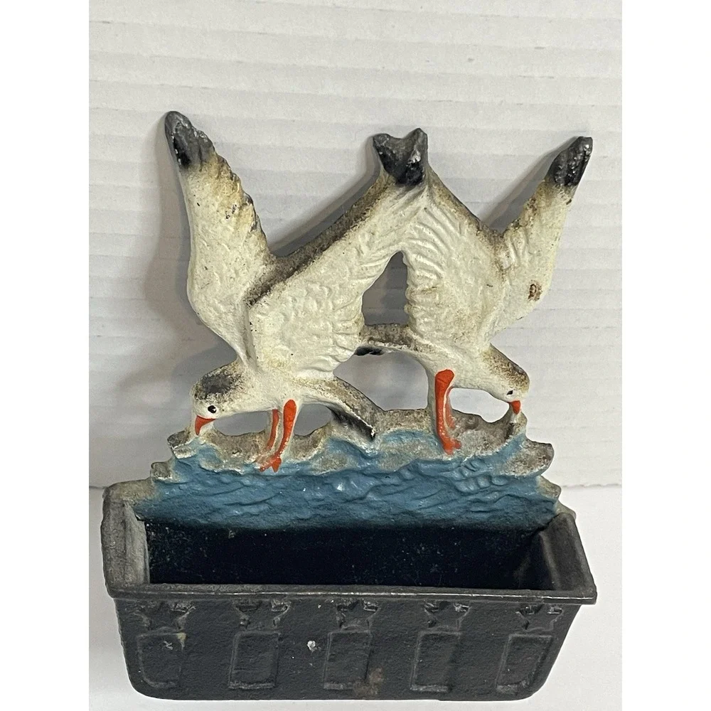 Seagull Match Holder Cast Iron Mid Century 5.5 x 4